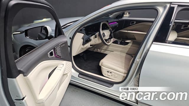 Kia The / новый New K8 Noblesse, 2025 10