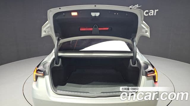 Kia The / новый New K8 Noblesse, 2025 20