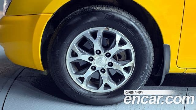 Kia Carnival R люксовая версия, 2013 14