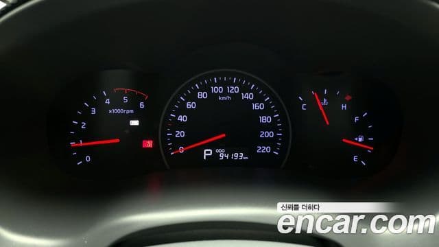 Kia Carnival R люксовая версия, 2013 9