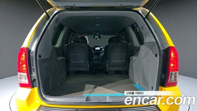 Kia Carnival R люксовая версия, 2013 3