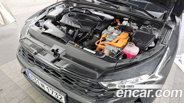 Kia K5 гибрид 3세대 Signature, 2022 6