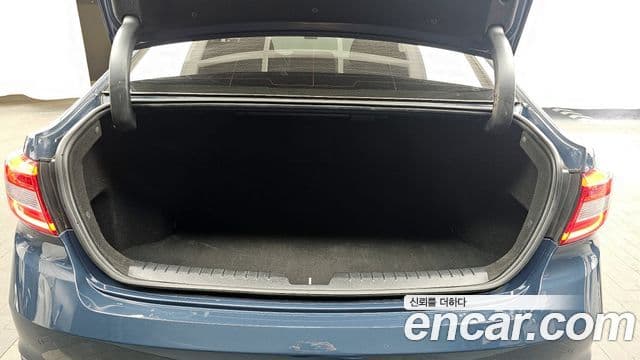 Hyundai LF Sonata 2.0 Smart, 2016 20