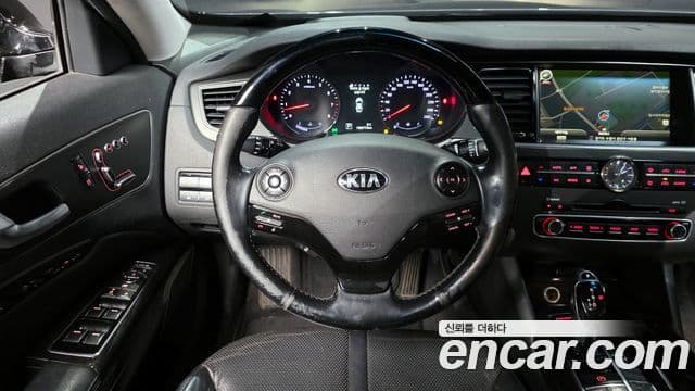Kia K9 Executive, 2014 13