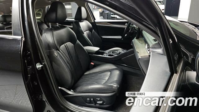 Kia K5 3세대 Signature, 2021 10