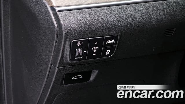 Kia K5 3세대 Signature, 2021 16