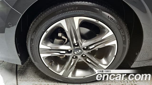 Kia K5 3세대 Signature, 2021 все фото