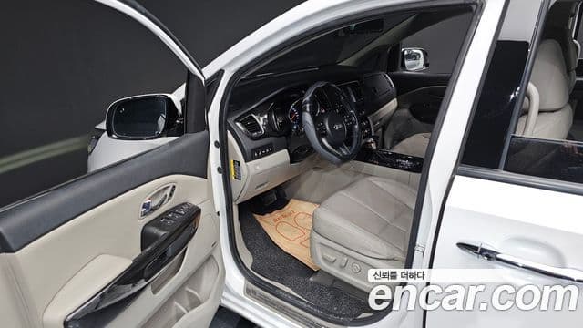 Kia The / новый New Carnival Special, 2019 15