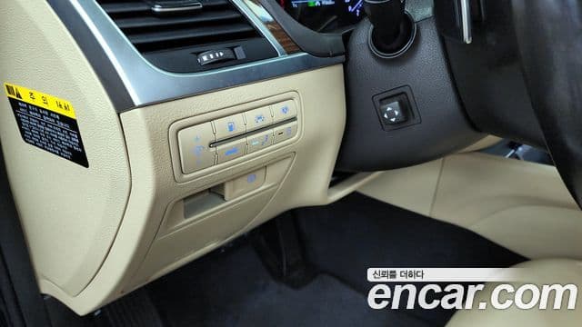 Genesis G80 Premium Luxury, 2019 17