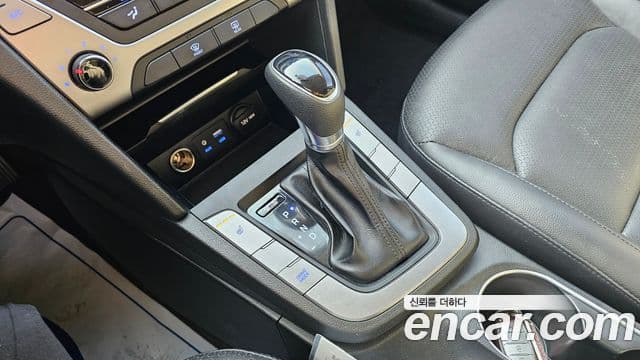 Hyundai Avante AD 1.6 GDI Value Plus, 2018 9