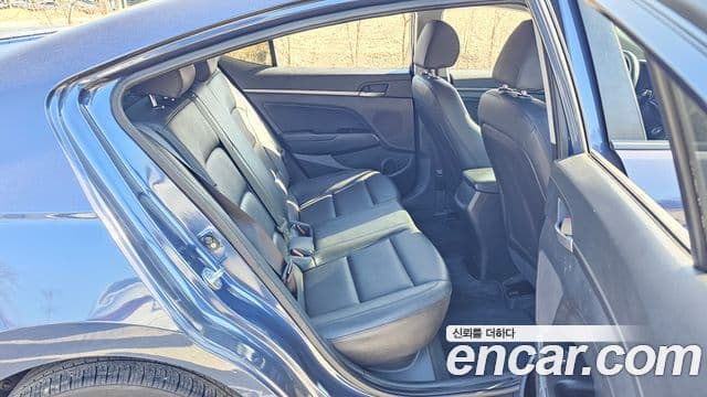 Hyundai Avante AD 1.6 GDI Value Plus, 2018 11