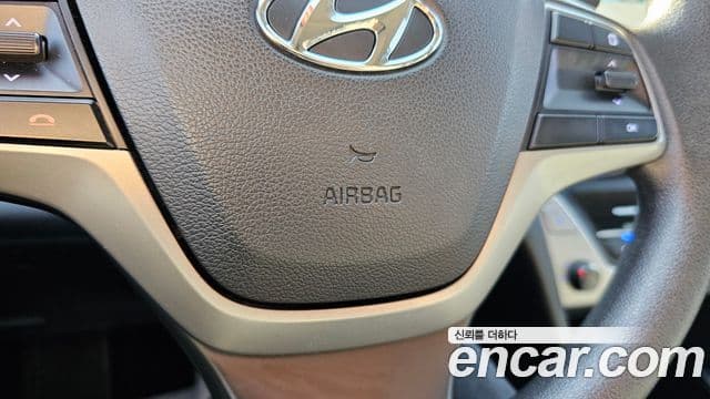 Hyundai Avante AD 1.6 GDI Value Plus, 2018 17