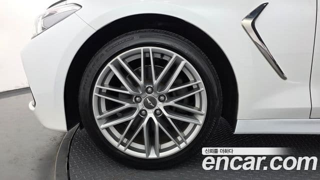 Genesis G70 Advanced, 2020 все фото