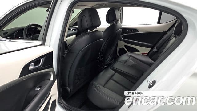 Genesis G70 Advanced, 2020 12