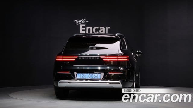 Genesis electrified GV70 e-AWD, 2022 4