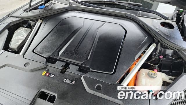 Genesis electrified GV70 e-AWD, 2022 6