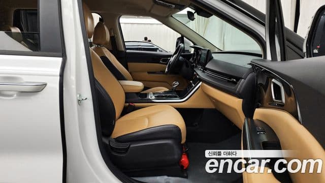 Kia Carnival 4세대 Prestige, 2023 11