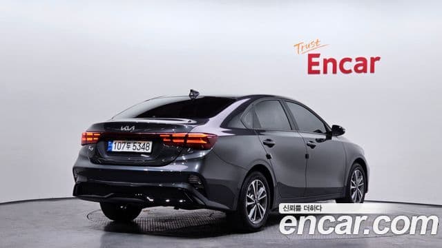 Kia The / новый New K3 2세대 Prestige, 2023 20