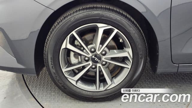 Kia The / новый New K3 2세대 Prestige, 2023 2