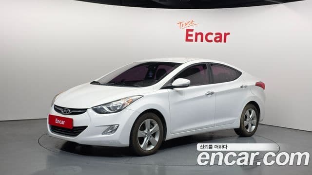 Hyundai Avante MD Premier, 2012 1