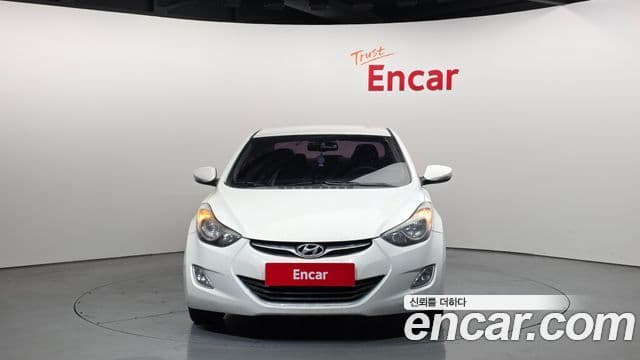 Hyundai Avante MD Premier, 2012 3