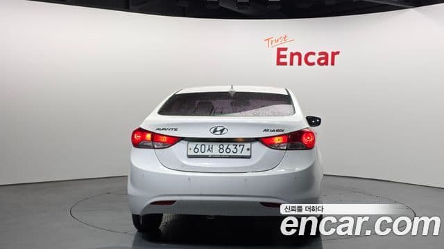 Hyundai Avante MD Premier, 2012 4