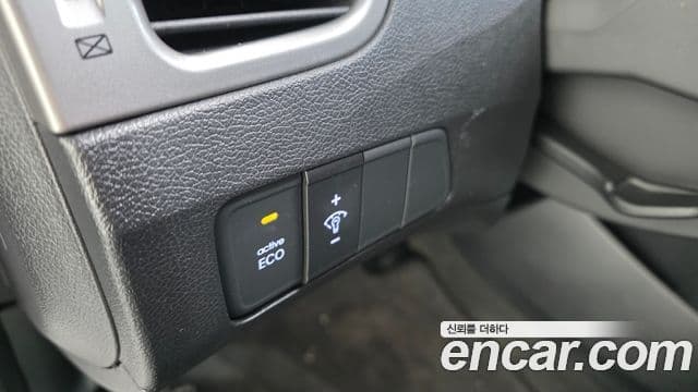 Hyundai Avante MD Premier, 2012 13