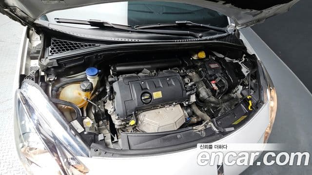 Ситроен / DS DS3 1.6 VTI So Chic, 2013 6