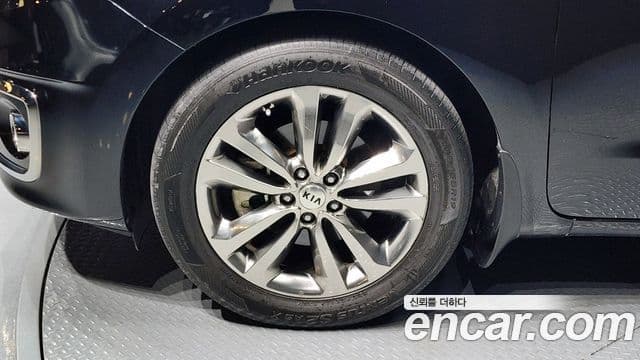Kia All New Carnival Noblesse, 2017 11
