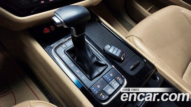 Kia All New Carnival Noblesse, 2017 3