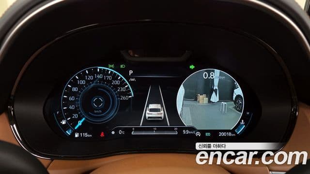 Genesis GV70, 2024 8