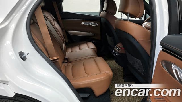 Genesis GV70, 2024 12