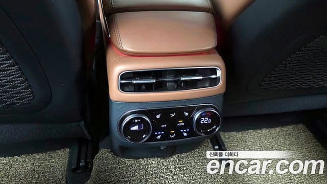 Genesis GV70, 2024 18