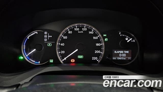 Lexus CT200h ZWA10, 2018 8