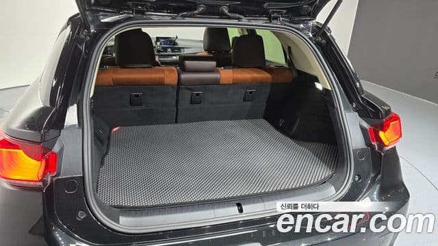 Lexus CT200h ZWA10, 2018 20