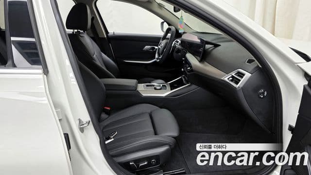 BMW 3시리즈 (G20) 320i Туринг (Touring), 2025 11