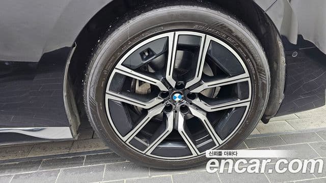 BMW 7시리즈 (G70) 740d xDrive M Sport, 2024 все фото