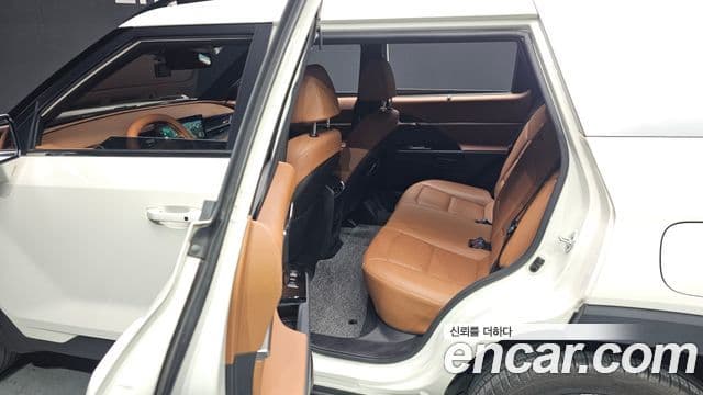 KG모빌리티(SsangYong) Torres T7, 2024 13