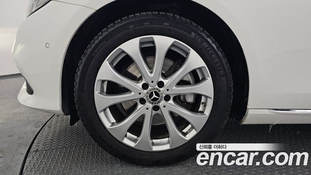 Mercedes-Benz E-класс W213 Exclusive, 2019 13