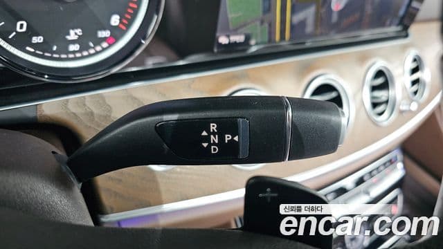 Mercedes-Benz E-класс W213 Exclusive, 2019 12