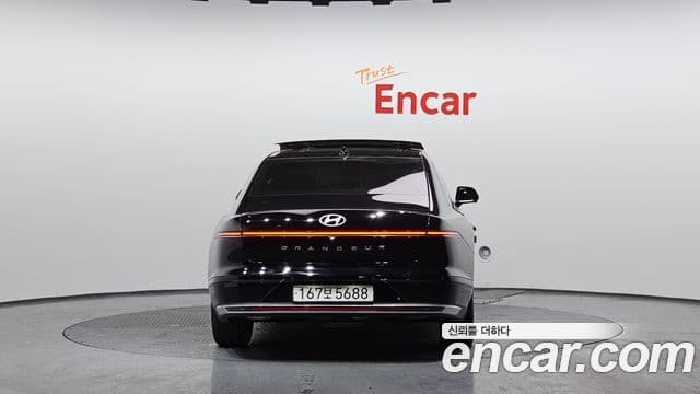 Hyundai Grandeur гибрид (GN7) Exclusive, 2023 3