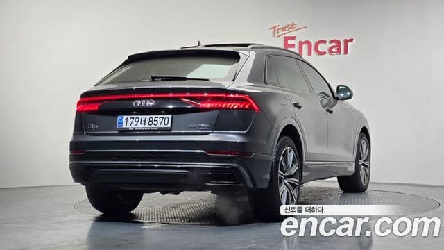 Audi Q8 (4M) Premium, 2021 10