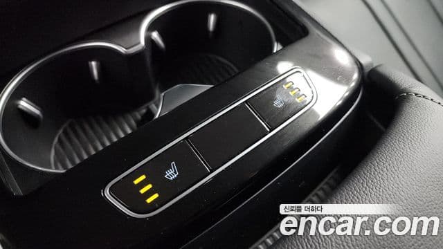 Genesis G80 (RG3) бензин 2.5 турбо 2WD, 2021 3