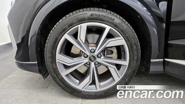 Audi Q4 e-Tron (F4) 40 Premium Sportback, 2023 все фото