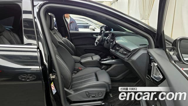 Audi Q4 e-Tron (F4) 40 Premium Sportback, 2023 11