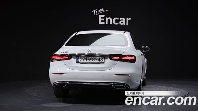 Mercedes-Benz E-класс W213 Exclusive, 2021 4