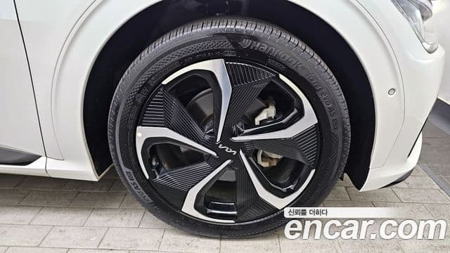 Kia EV6 GT Line, 2022 все фото