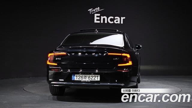 Volvo S90 B6 AWD Ultimate Bright, 2023 4