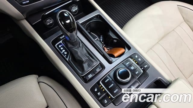 Hyundai Genesis DH 3.8 AWD экспортная версия, 2015 9