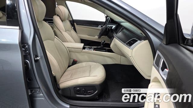 Hyundai Genesis DH 3.8 AWD экспортная версия, 2015 10